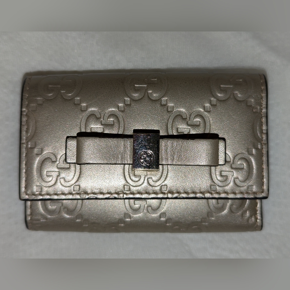 GUCCI Guccissima Leather 6 Rings Key Case Ribbon Gold GG Logo EUC
